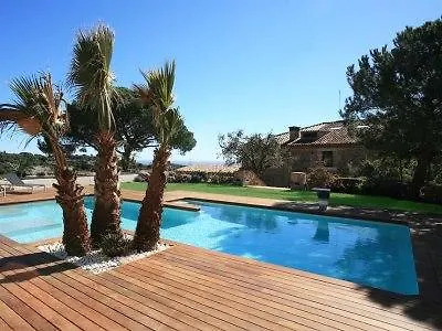Hotel Castell De L'Oliver Mataro 4*,